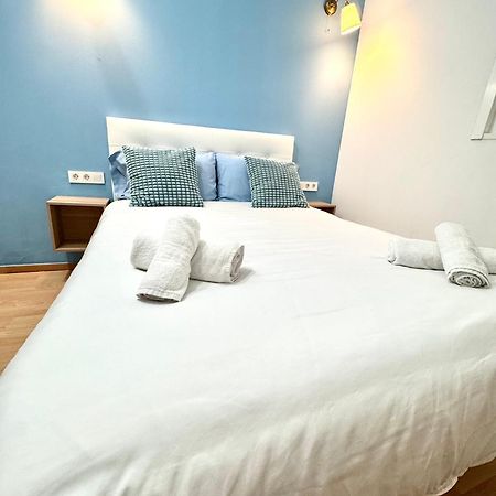 Pamis Apartament Sants, Barcellona Esterno foto
